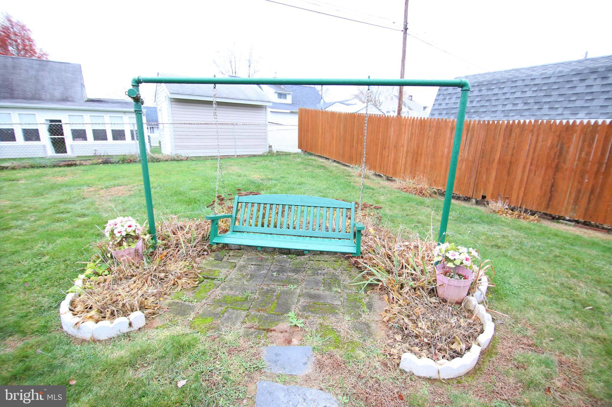 30 Curry Hill Road Levittown, PA 19057 - Photo 9 of 13 Gallery Image 9