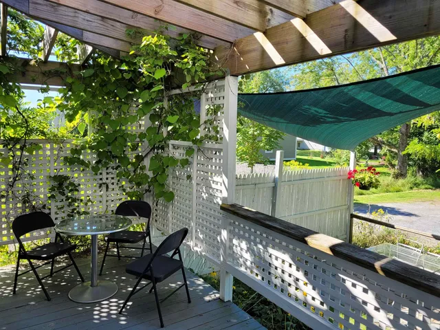 $410,000 | 68 Court Street, Middlebury, VT 05753