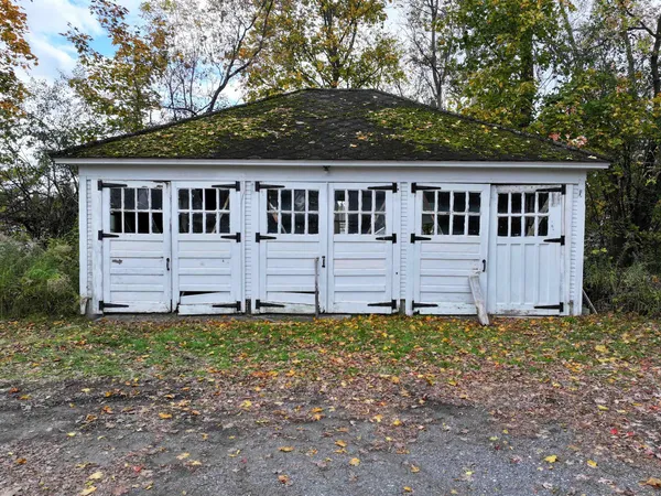 $410,000 | 68 Court Street, Middlebury, VT 05753