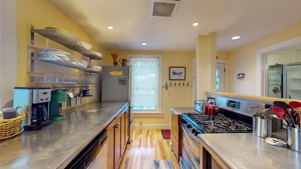 $410,000 | 68 Court Street, Middlebury, VT 05753