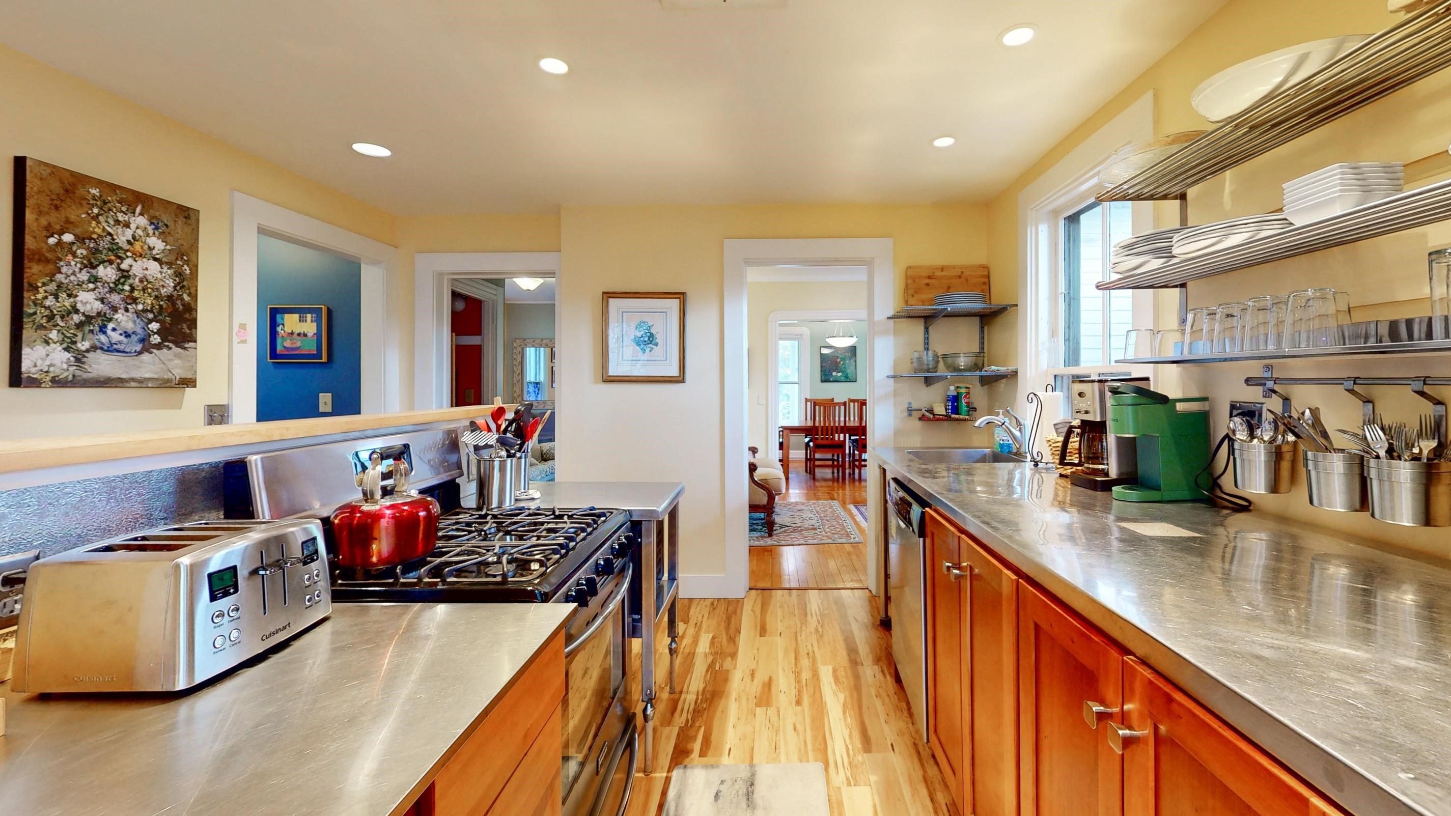 68 Court Street Middlebury, VT 05753 - Photo 23 of 34