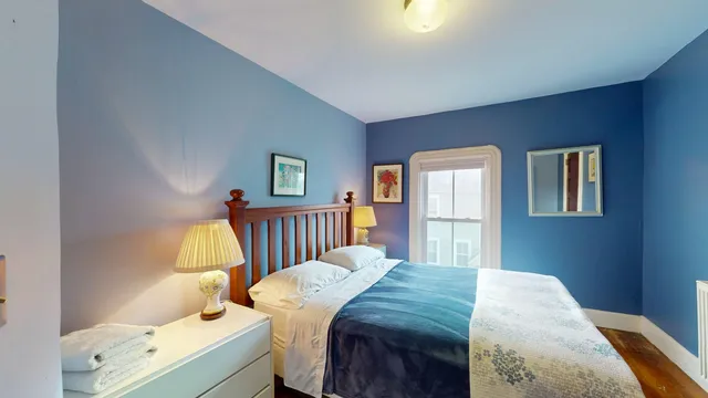 $410,000 | 68 Court Street, Middlebury, VT 05753