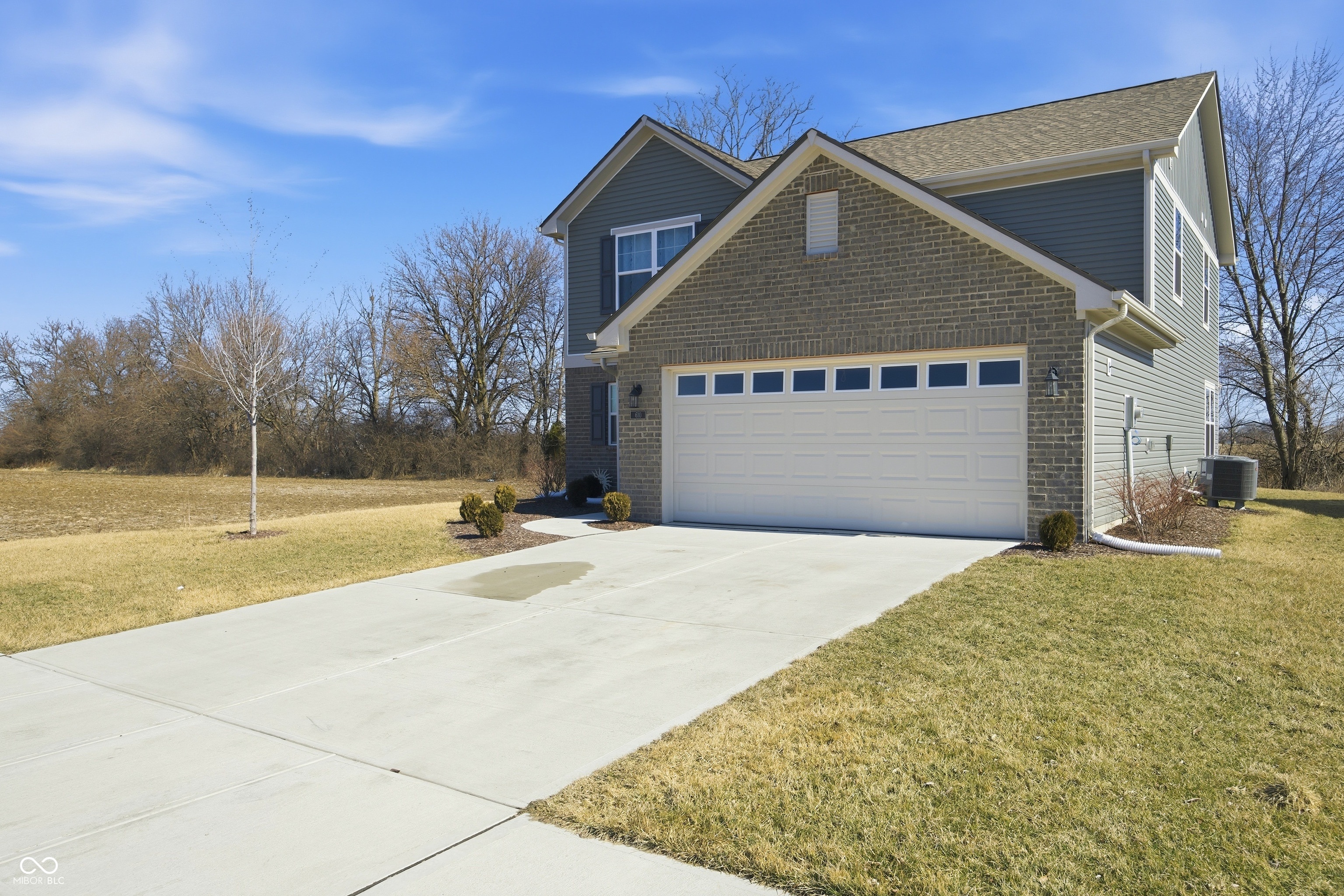 610 Persimmon Pass Lapel, IN 46051 - Photo 2 of 8