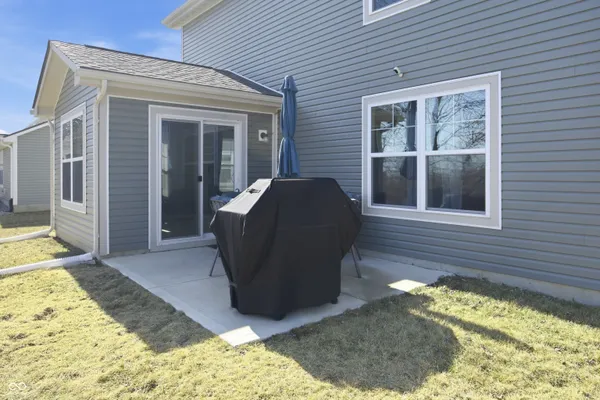 $345,000 | 610 Persimmon Pass, Lapel, IN 46051