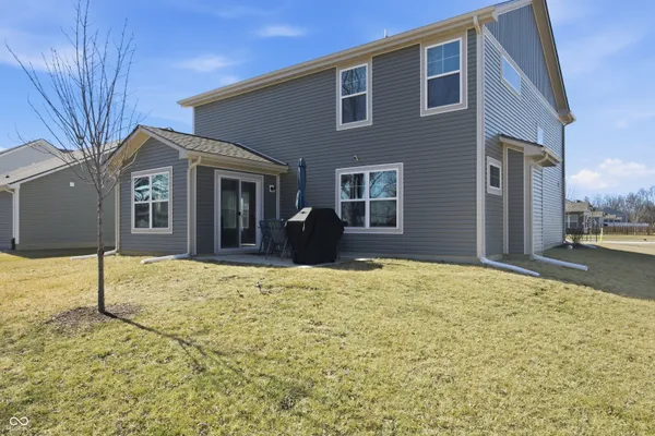 $345,000 | 610 Persimmon Pass, Lapel, IN 46051