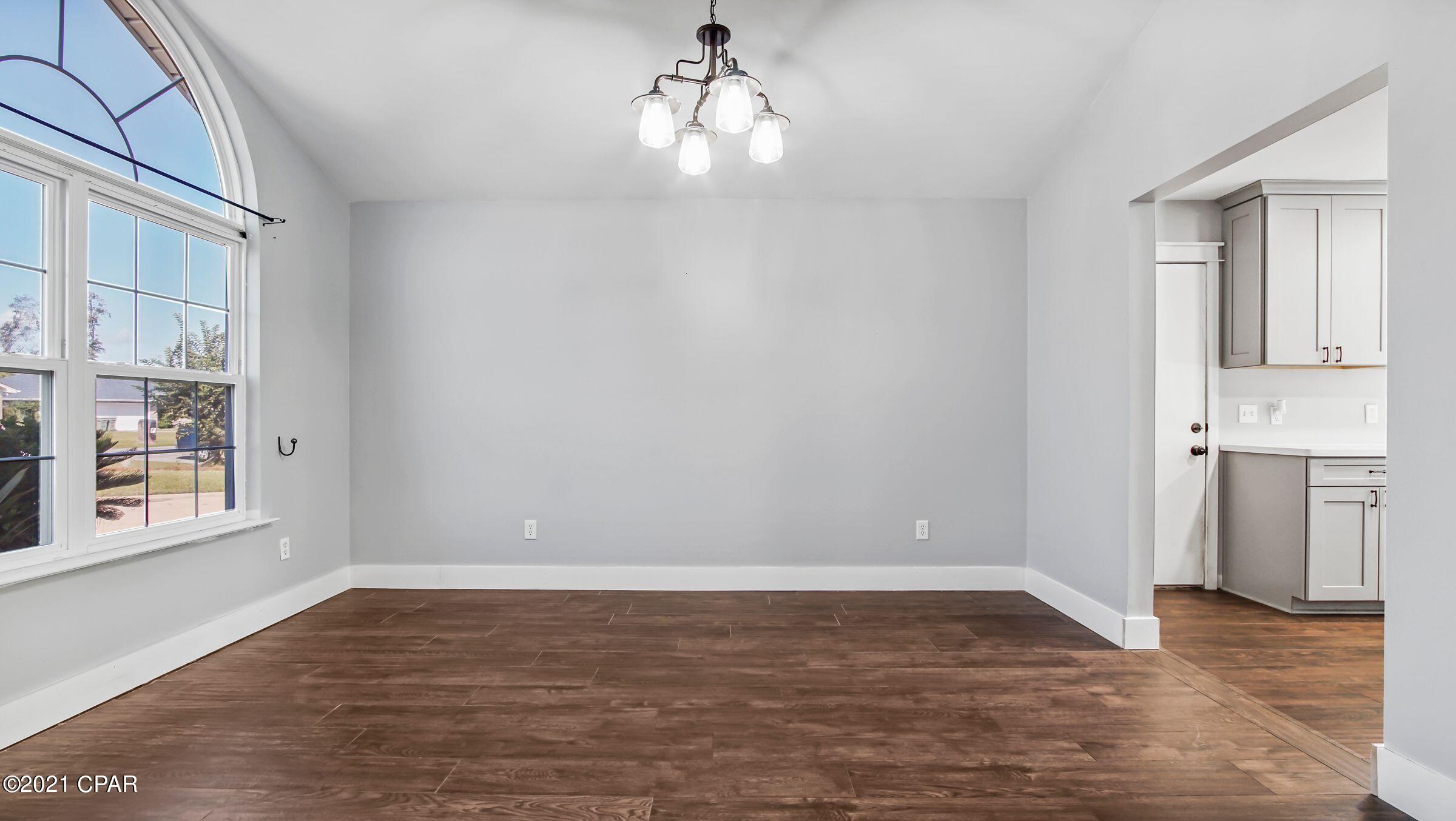 2105 Sutherland Road Lynn Haven, FL 32444 - Photo 5 of 30 Gallery Image 5