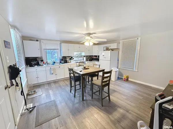 $119,900 | 2320 18th Street A, Moline, IL 61265