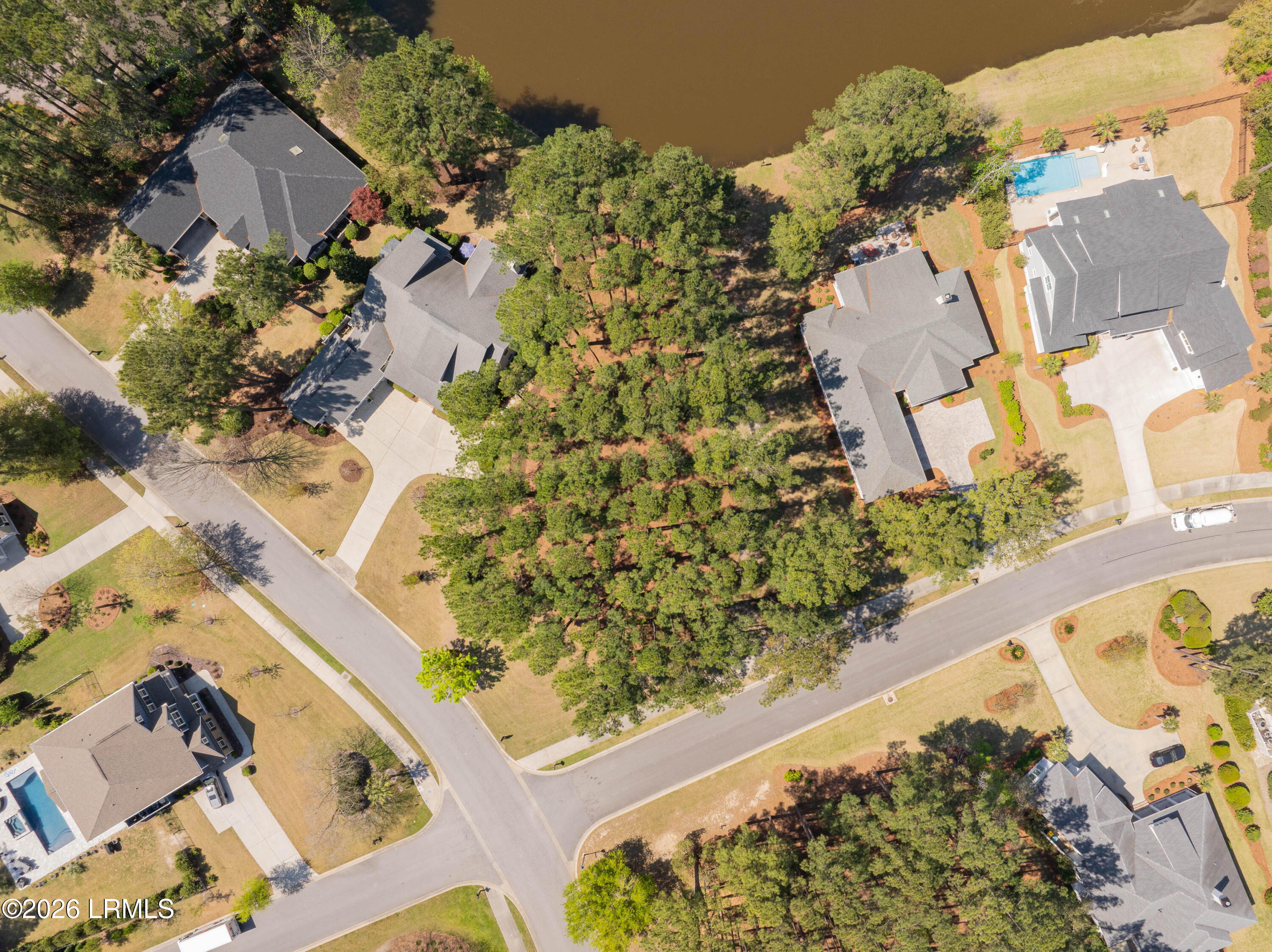 152 Wicklow Drive Bluffton, SC 29910 - Photo 8 of 23 152 Wicklow-24