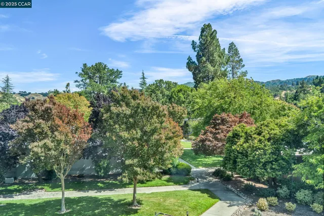 $519,000 | 1935 Golden Rain Road, Unit 1, Walnut Creek, CA 94595
