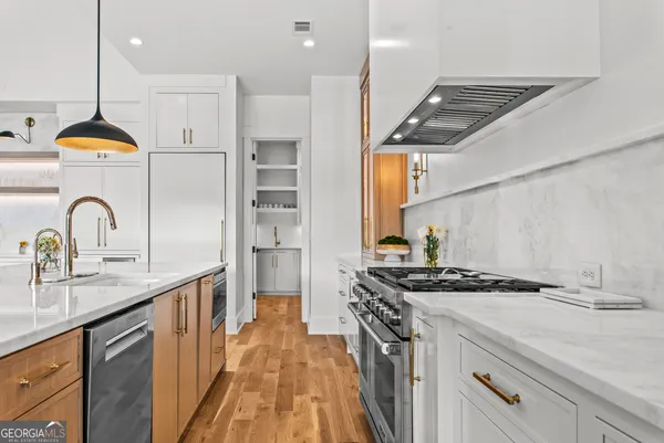 $3,399,000 | 2280 Osprey Poynte, Greensboro, GA 30642