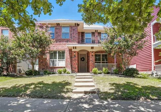 $345,000 | 937 King George Lane, Savannah, TX 76227