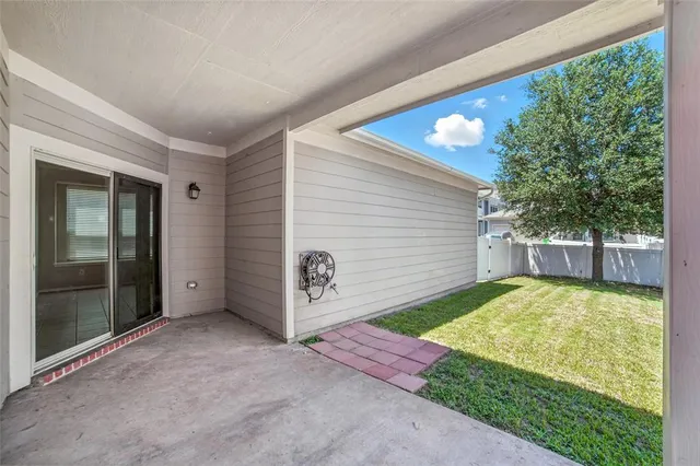 $345,000 | 937 King George Lane, Savannah, TX 76227