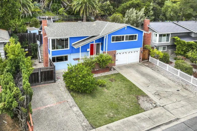 $1,998,000 | 3622 Farm Hill Boulevard, Redwood City, CA 94061