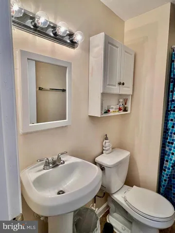 $440,000 | 3331 Wyndale Court, Woodbridge, VA 22192