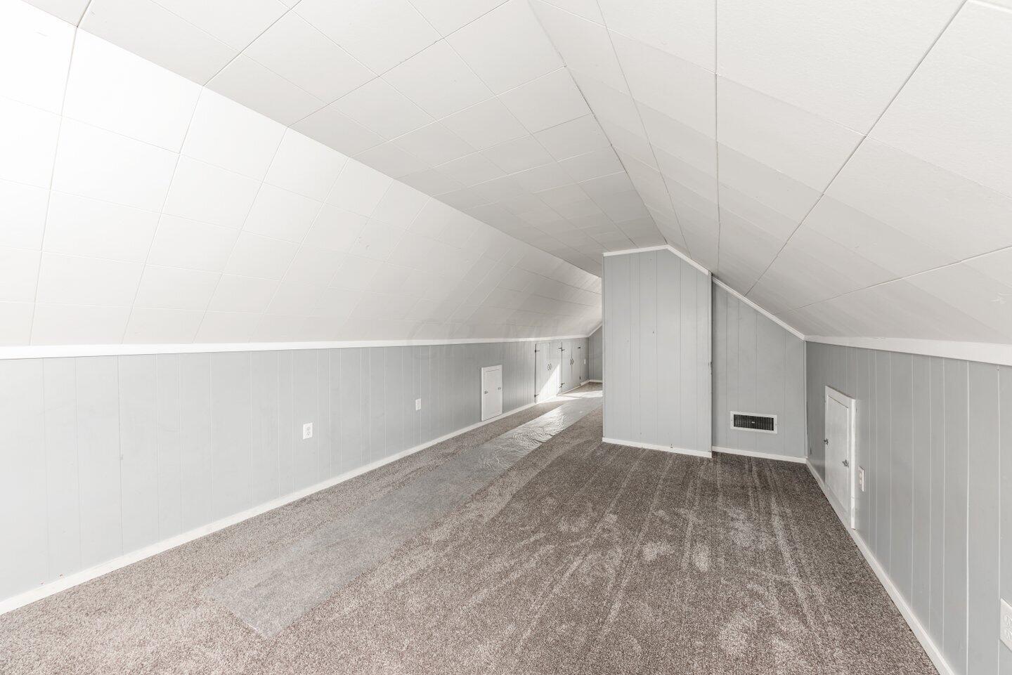 2763 Beulah Road Columbus, OH 43211 - Photo 21 of 33 _LLP9300.jpg-SMALL