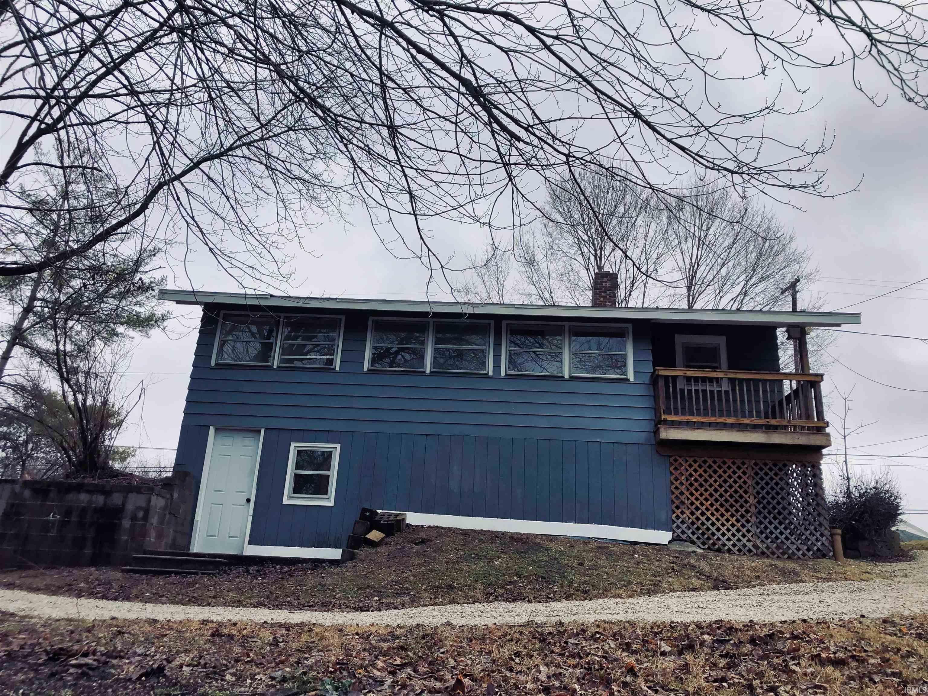 682 North Washington Street Bloomfield, IN 47424 - Photo 9 of 27