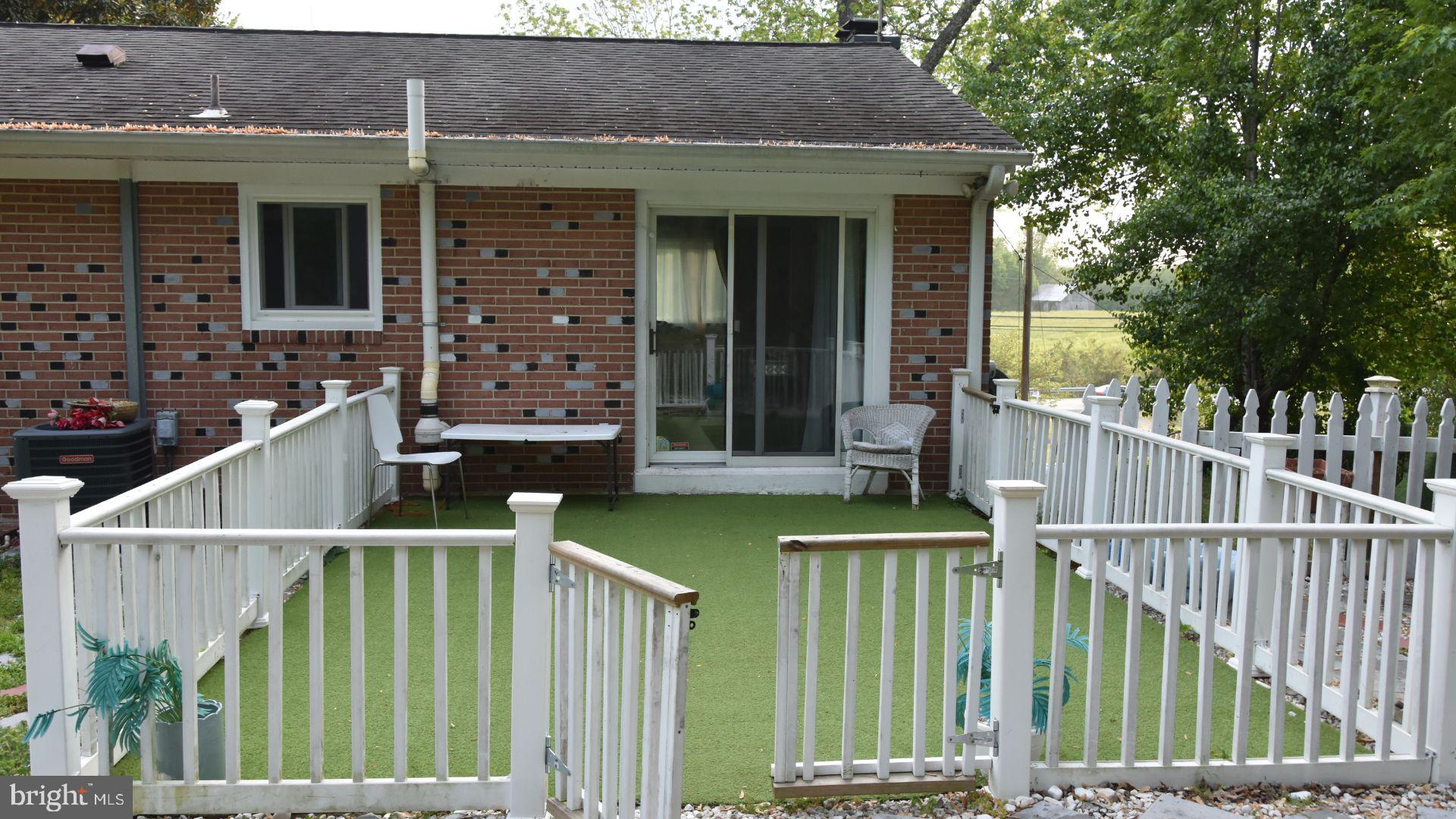 8610 Croom Road Upper Marlboro, MD 20772 - Photo 1 of 10
