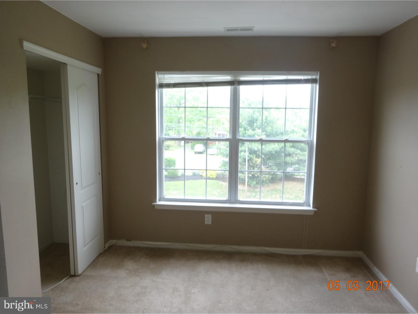222 Lawrence Lane Riverside, NJ 08075 - Photo 6 of 10