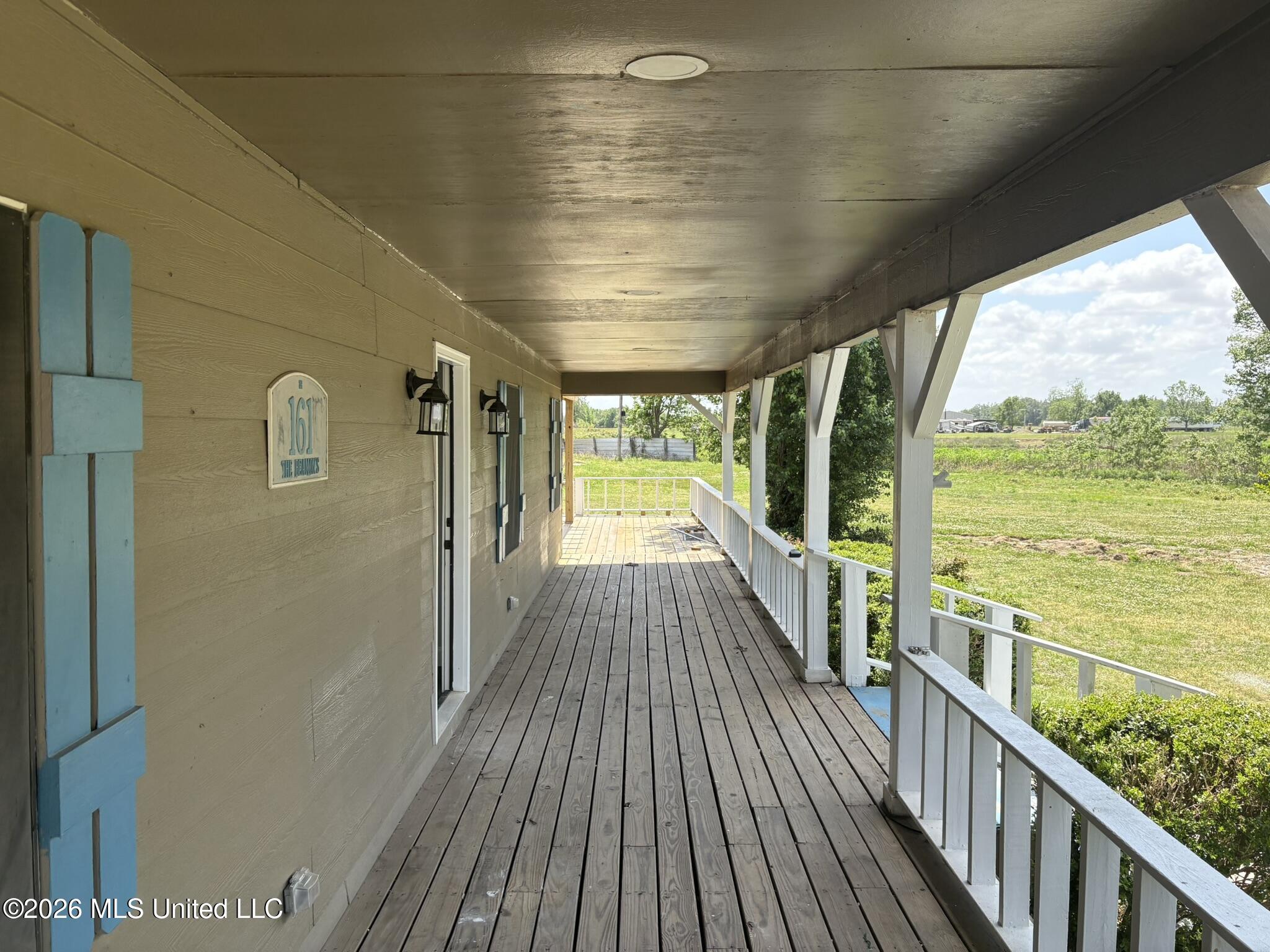 161 Smith Road Cleveland, MS 38732 - Photo 21 of 27 161 Smith Road Side Front Porch