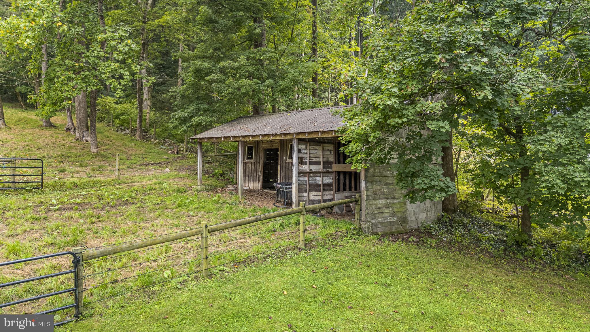1272 Hollow Road Chester Springs, PA 19425 - Photo 11 of 46 Gallery Image 11
