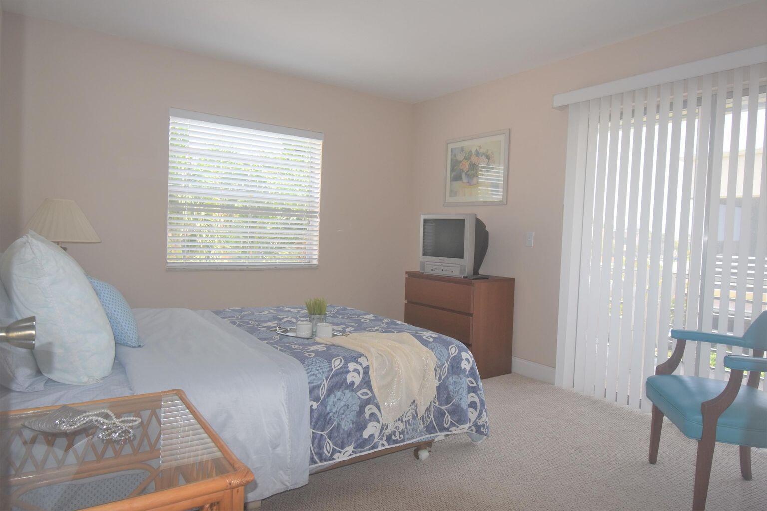 715 Normandy Lane Delray Beach, FL 33484 - Photo 19 of 45 715 Normandy O_6