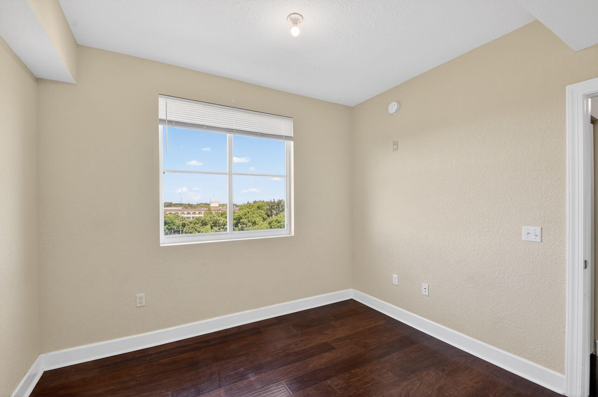 1660 Renaissance Commons Boulevard, Unit 2517 Boynton Beach, FL 33426 - Photo 25 of 93 34-web-or-mls-DSC_7119