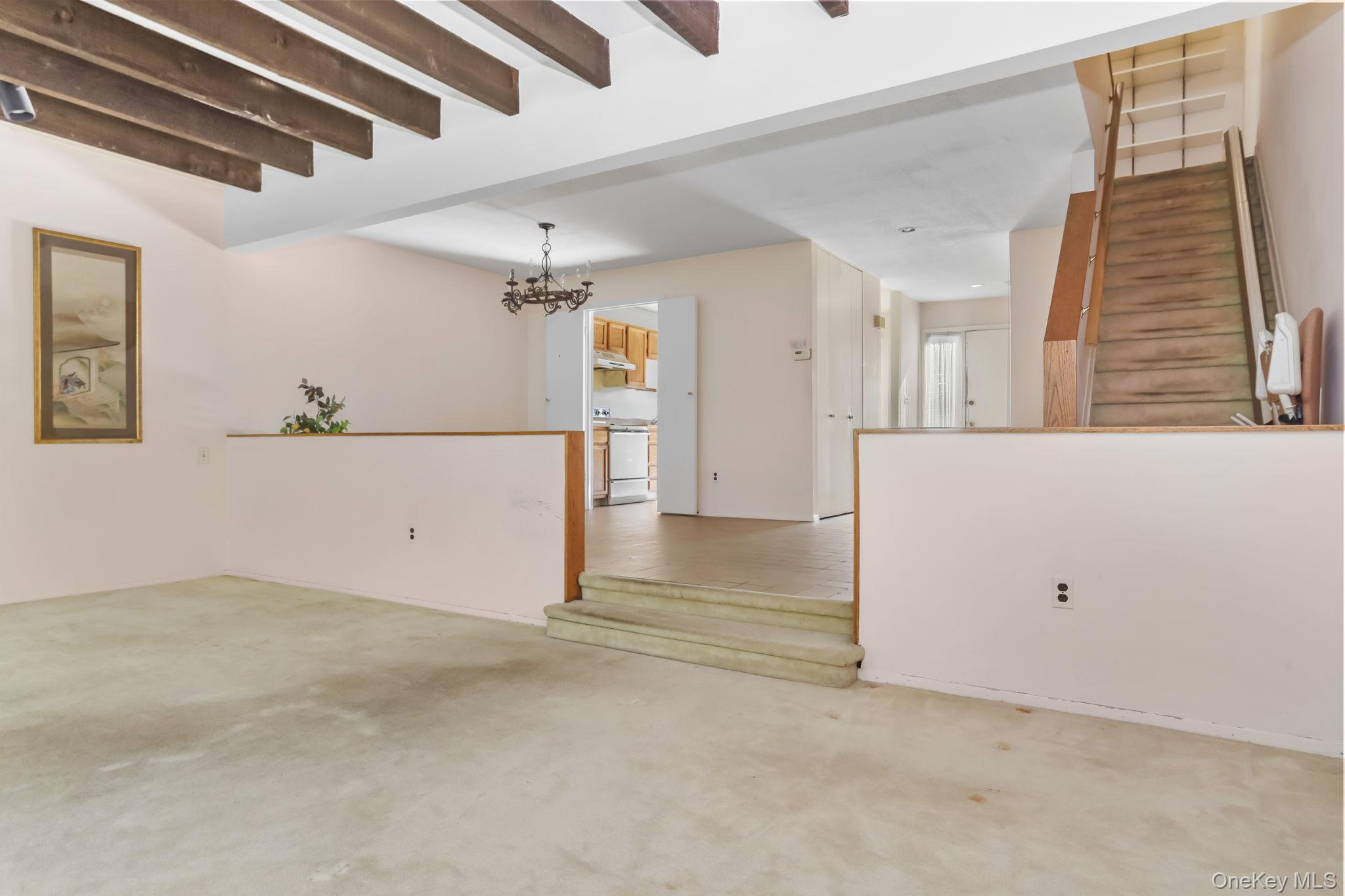 40 Pine Ridge Road Larchmont, NY 10538 - Photo 15 of 40 a view of a garage