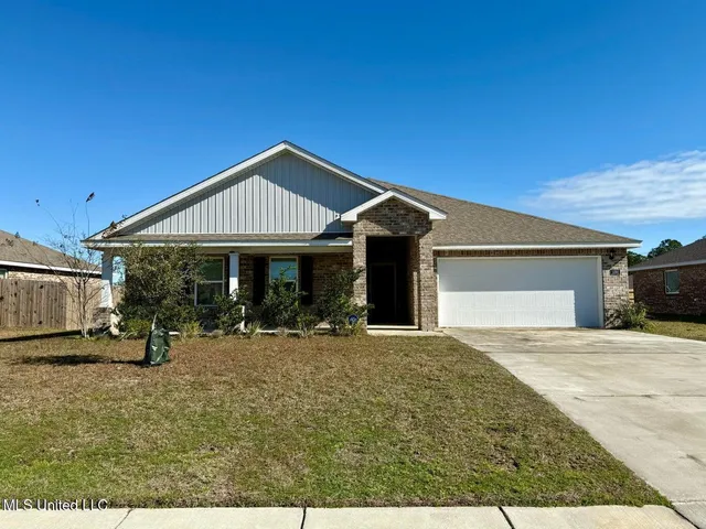 $318,500 | 1091 Enclave Circle, Long Beach, MS 39560