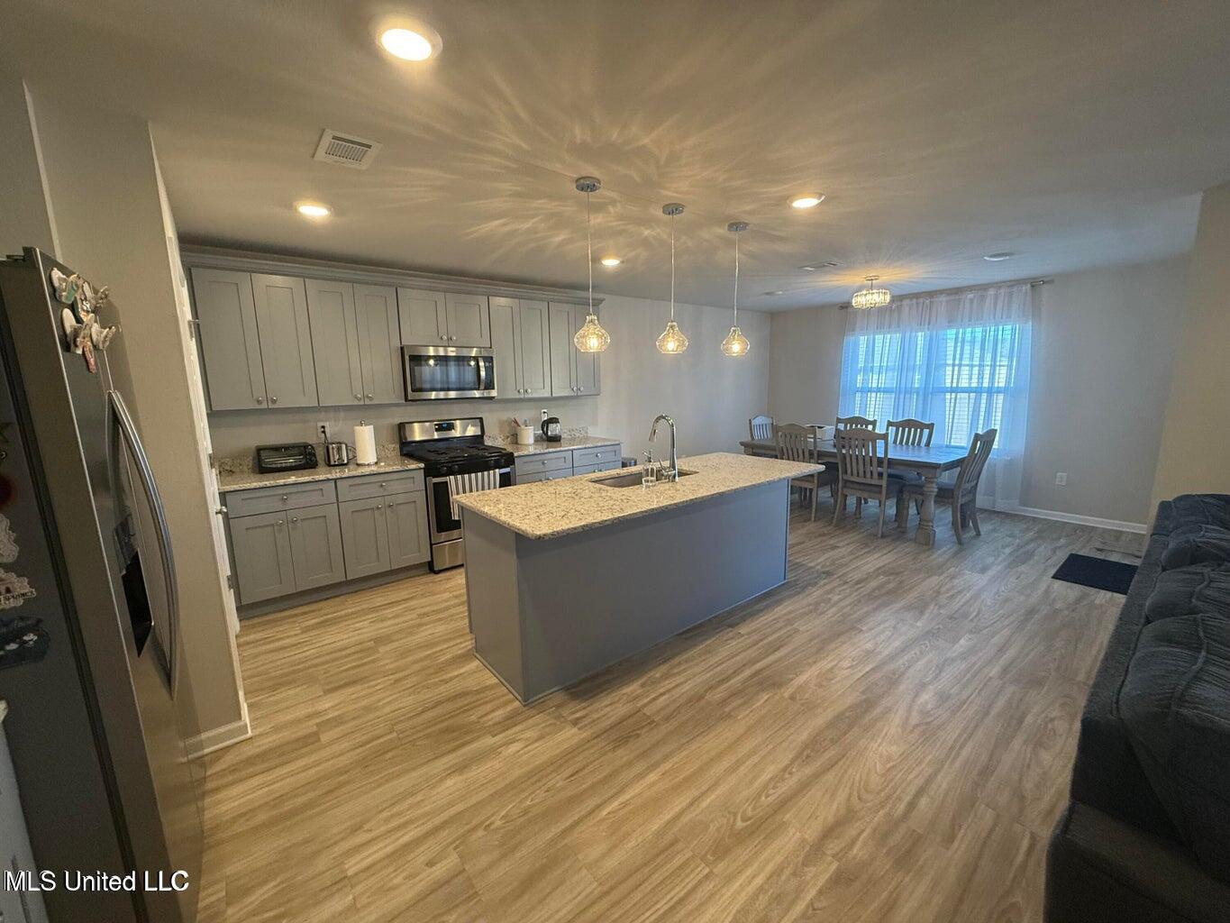 1091 Enclave Circle Long Beach, MS 39560 - Photo 12 of 35 20250114165558933827000000-o