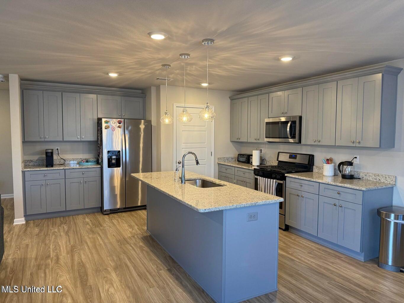 1091 Enclave Circle Long Beach, MS 39560 - Photo 14 of 35 20250114165816175924000000-o