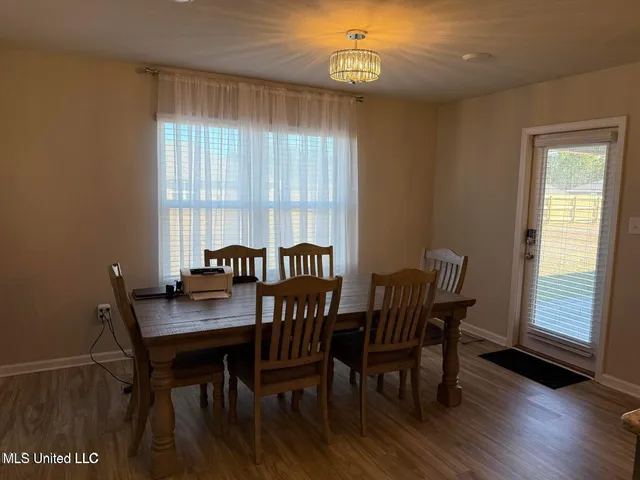 $318,500 | 1091 Enclave Circle, Long Beach, MS 39560