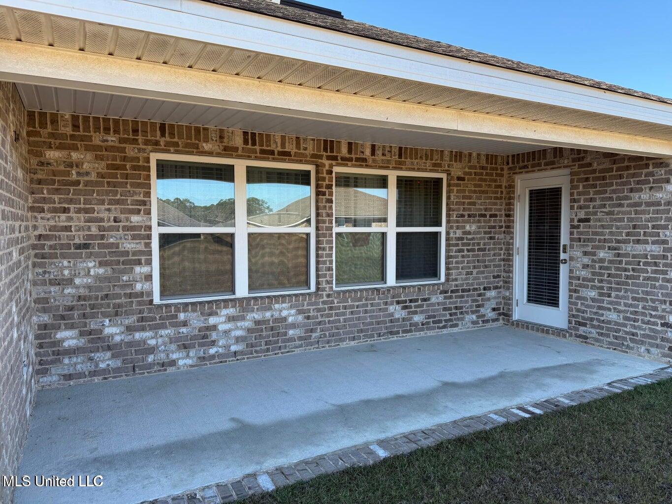 1091 Enclave Circle Long Beach, MS 39560 - Photo 32 of 35 20250114165739690963000000-o