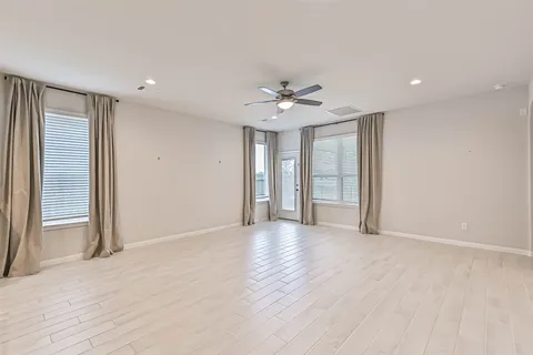 $395,000 | 77 Indian Wells Drive, Manvel, TX 77578