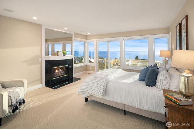 $3,250,000 | 2507 Westmont Way West, Seattle, WA 98199