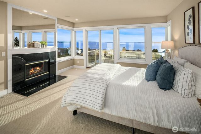 $3,250,000 | 2507 Westmont Way West, Seattle, WA 98199