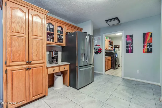 $2,500 | 8812 Old Walnut Road, Ocean Springs, MS 39564