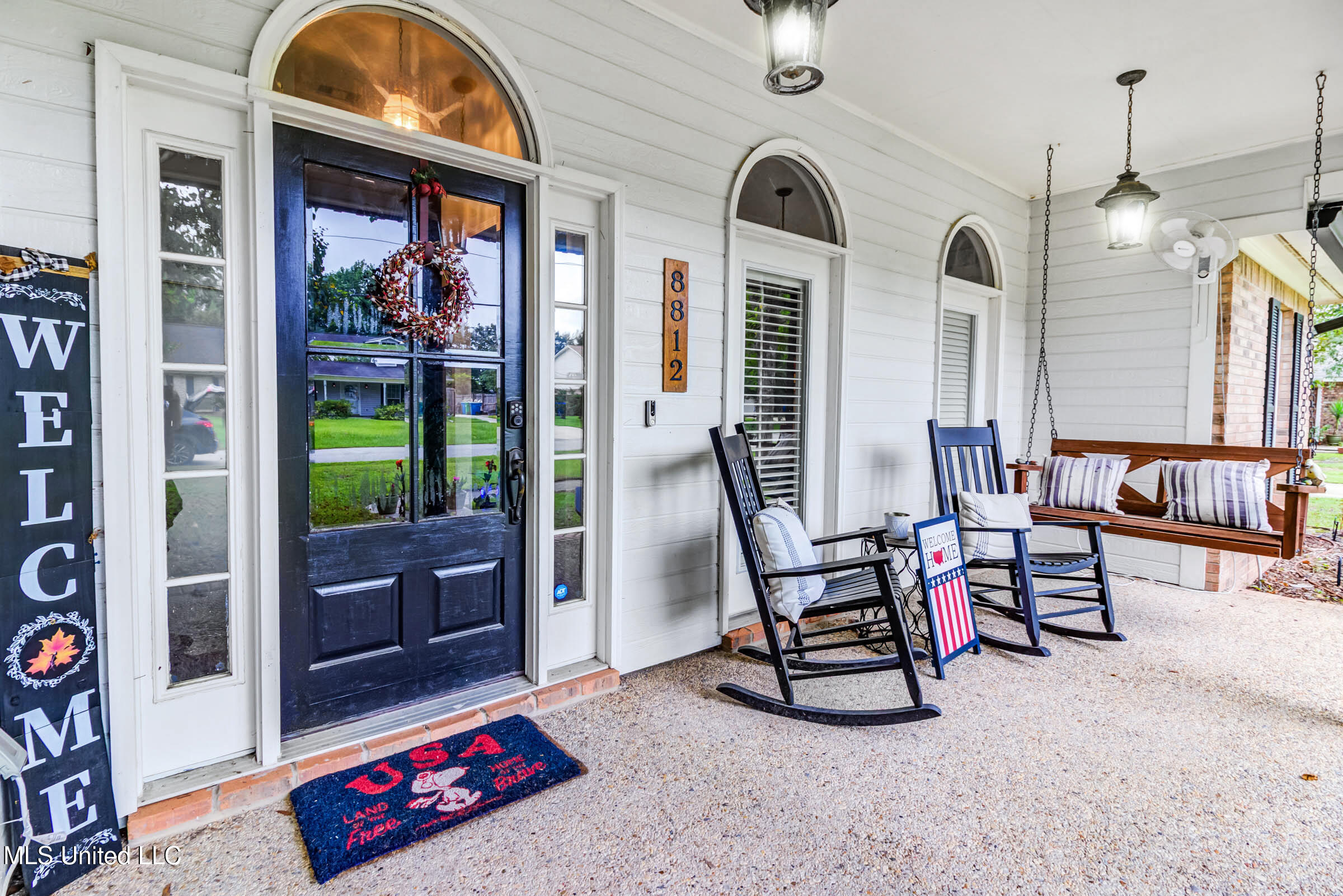 8812 Old Walnut Road Ocean Springs, MS 39564 - Photo 2 of 36 2