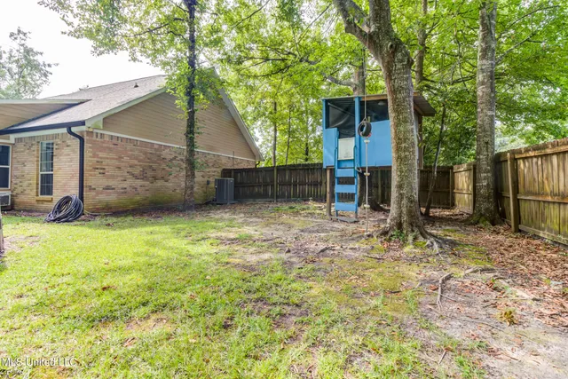 $2,500 | 8812 Old Walnut Road, Ocean Springs, MS 39564