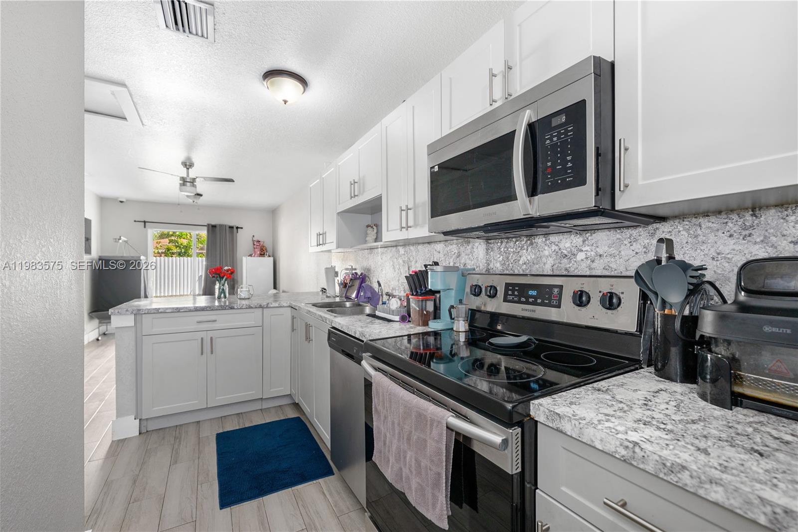 2419 Northwest 101st Street Miami, FL 33147 - Photo 22 of 28