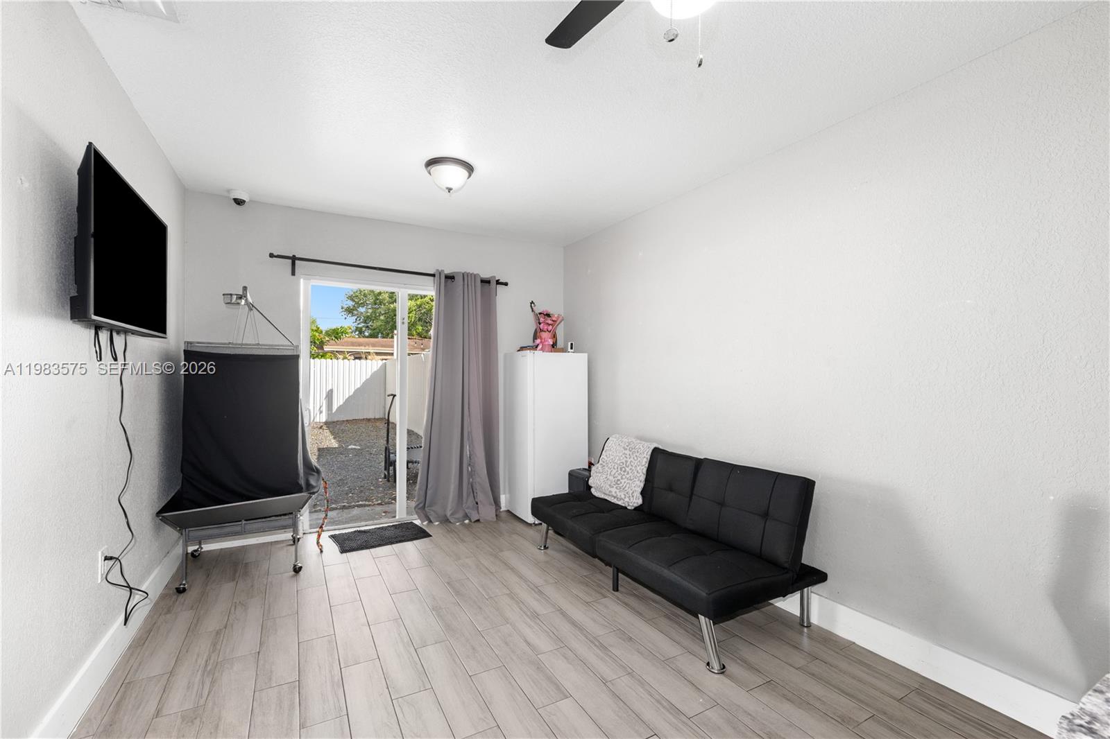 2419 Northwest 101st Street Miami, FL 33147 - Photo 23 of 28