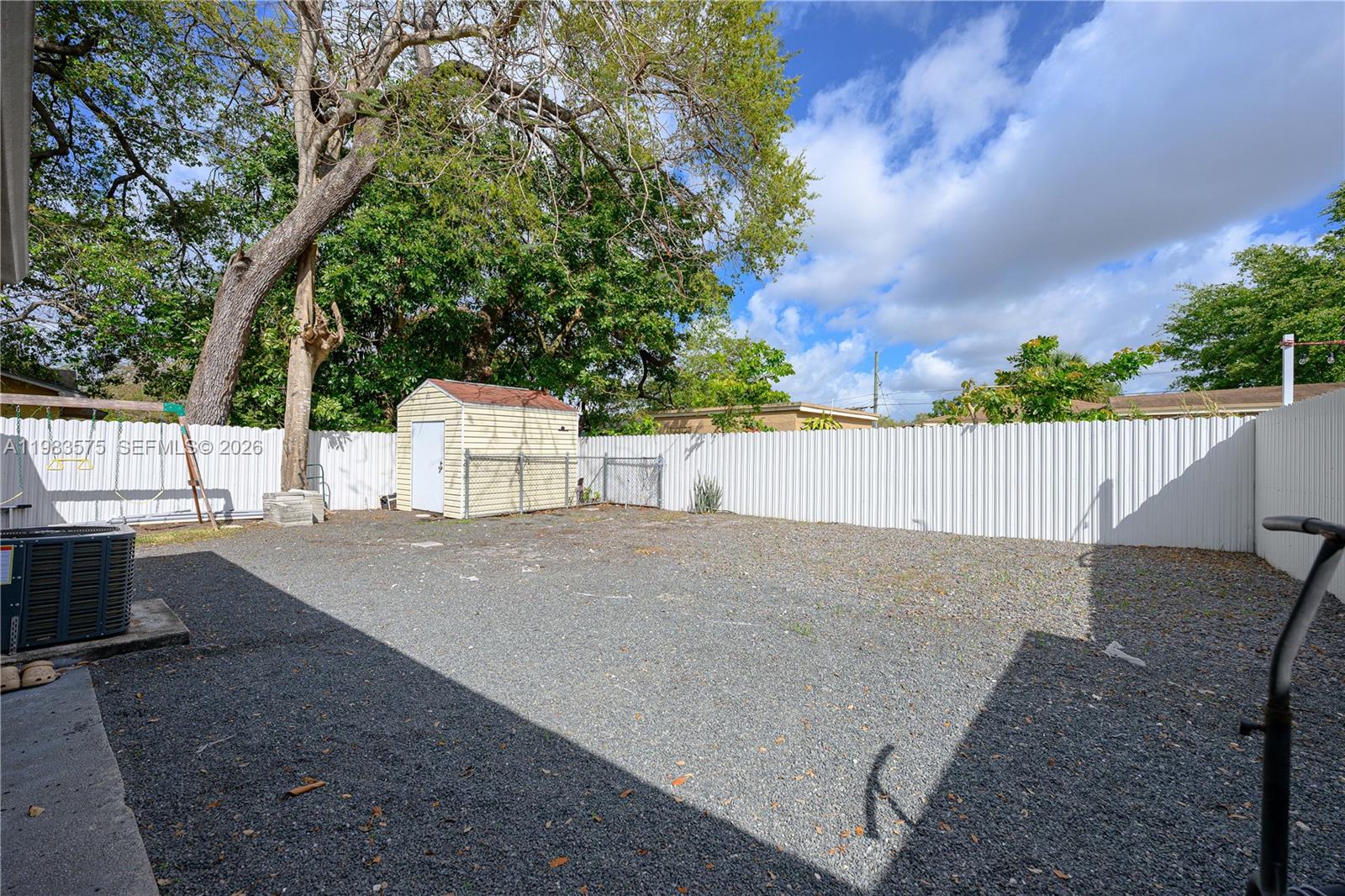 2419 Northwest 101st Street Miami, FL 33147 - Photo 26 of 28