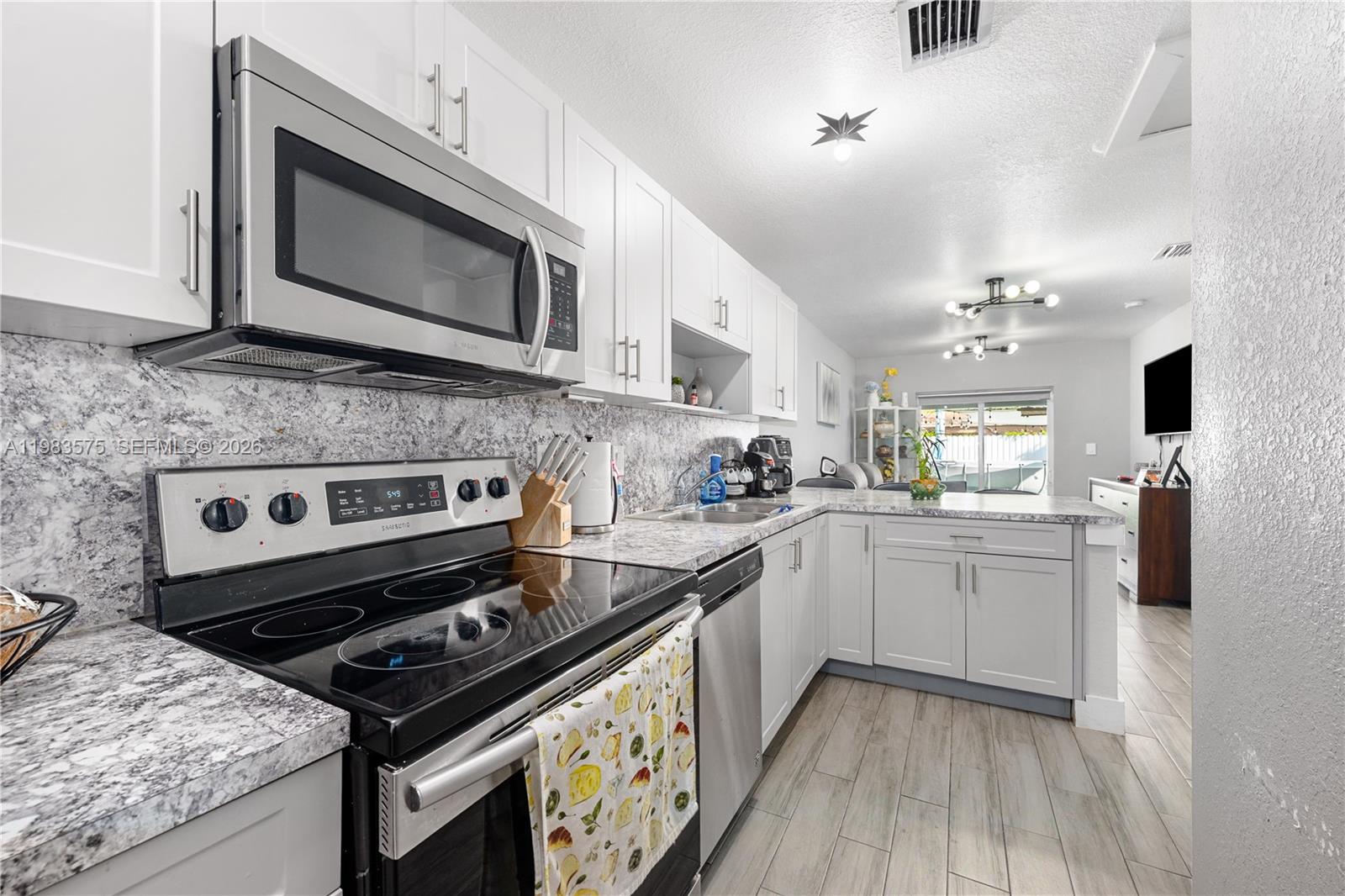 2419 Northwest 101st Street Miami, FL 33147 - Photo 8 of 28