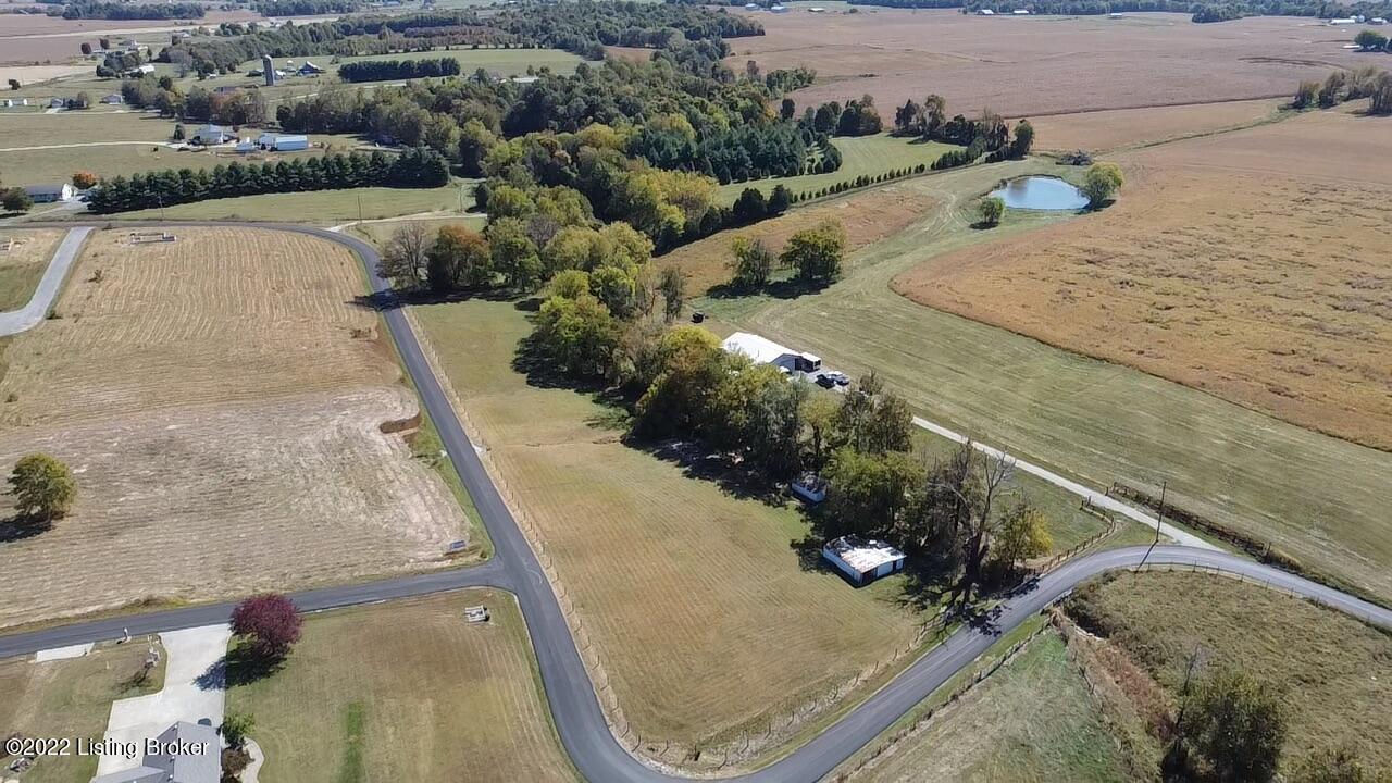 205 Alvin Brooks Road Buffalo, KY 42716 - Photo 6 of 41 FADFA50E-AC8A-4B1A-BF75-A9149E5C3C5A