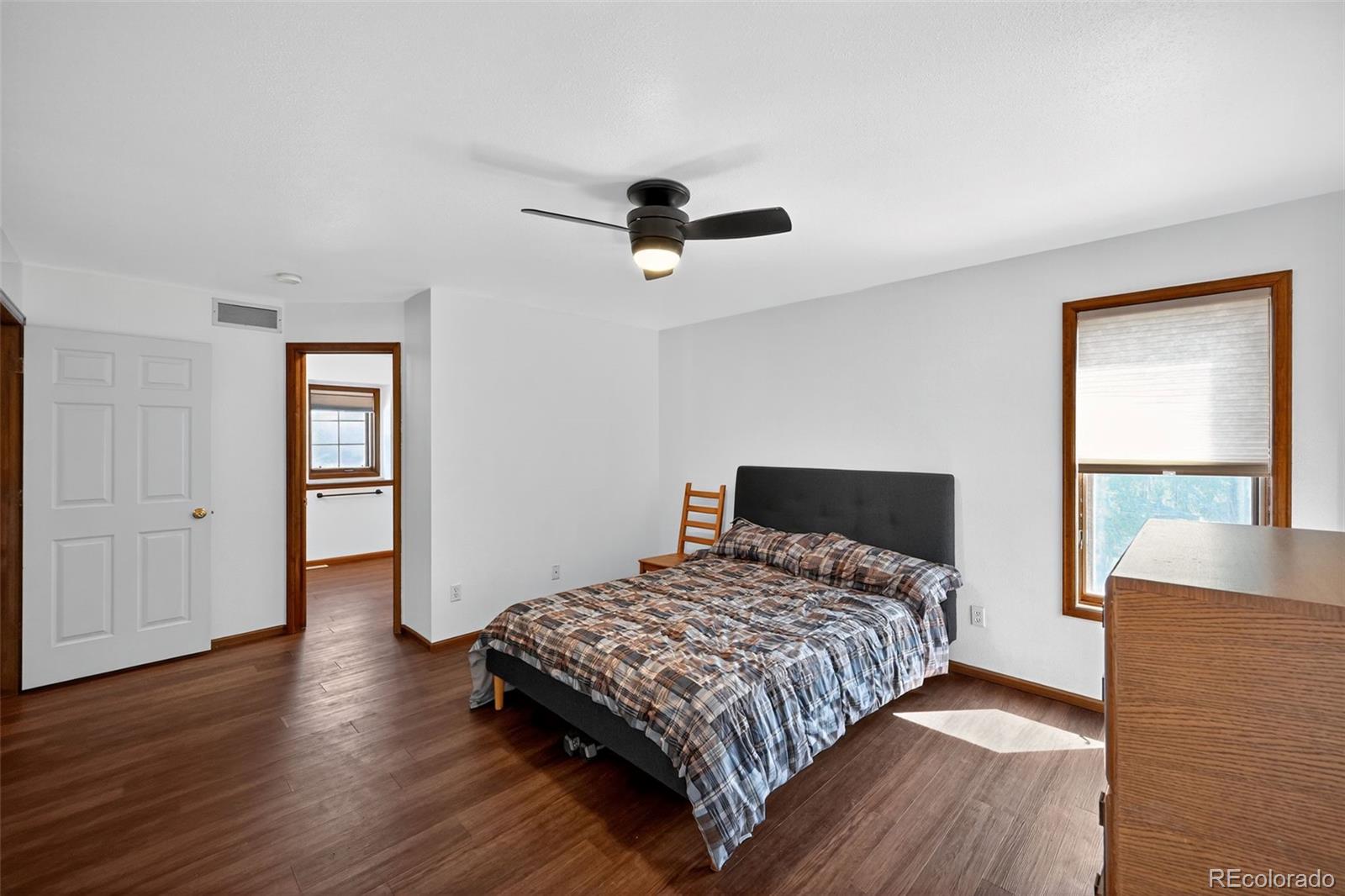 4287 South Cole Street Morrison, CO 80465 - Photo 17 of 33