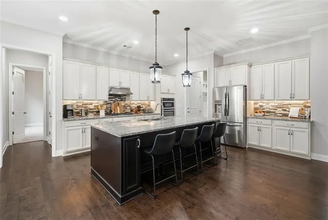 $669,900 | 512 Edgewater Drive, Canton, GA 30115