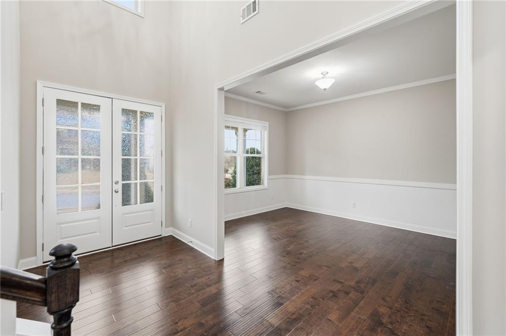 512 Edgewater Drive Canton, GA 30115 - Photo 10 of 87