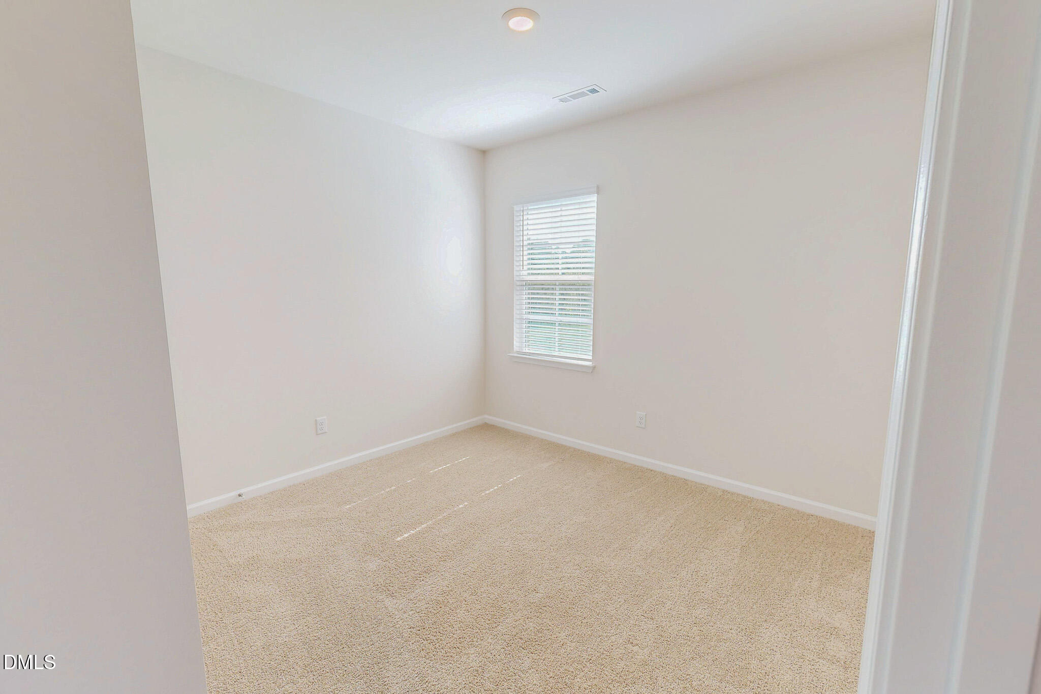 1017 Broadlands Way Graham, NC 27253 - Photo 27 of 32 an empty room with a window