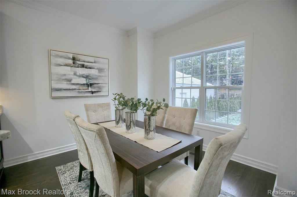 907 Ruffner Avenue Birmingham, MI 48009 - Photo 13 of 40 Gallery Image 13