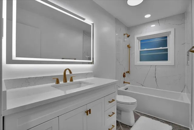 $620,000 | 9317 Olcott Avenue, Morton Grove, IL 60053