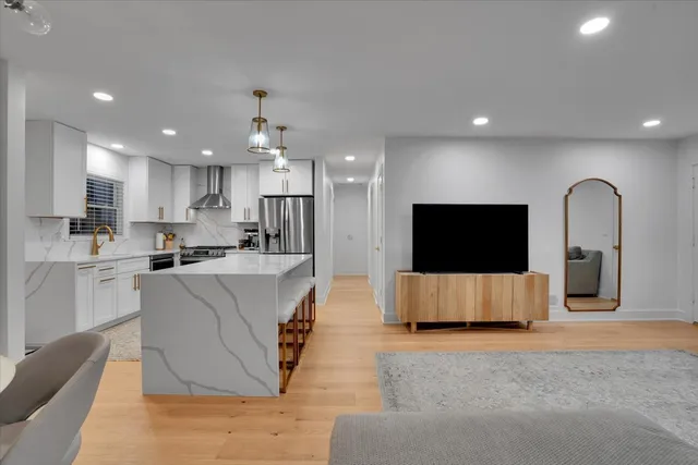 $620,000 | 9317 Olcott Avenue, Morton Grove, IL 60053